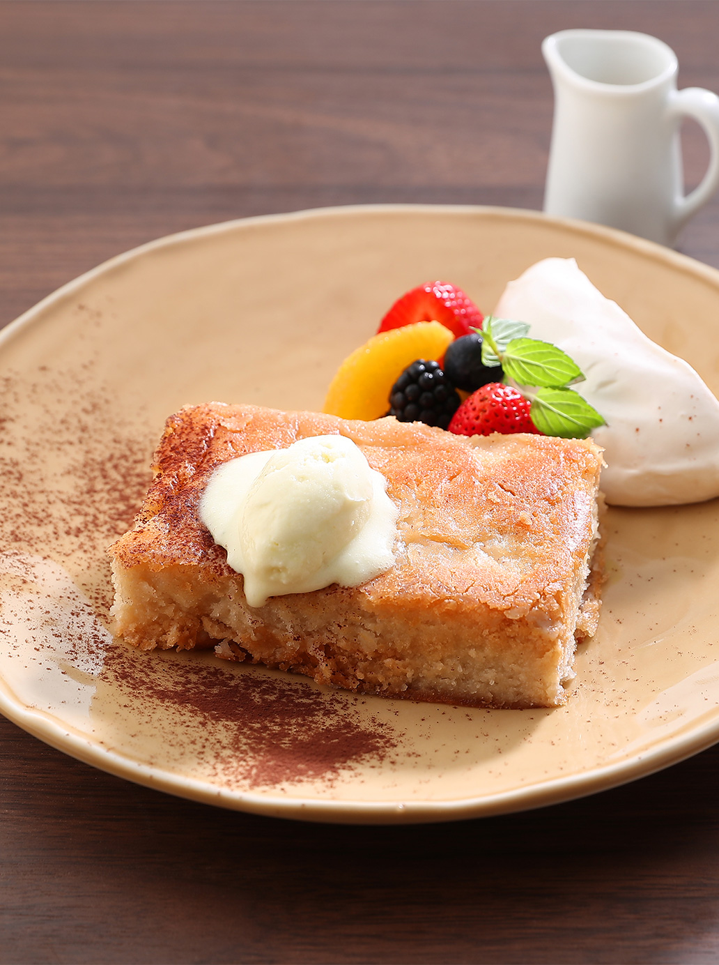 季節のフルーツと米粉のフレンチトースト